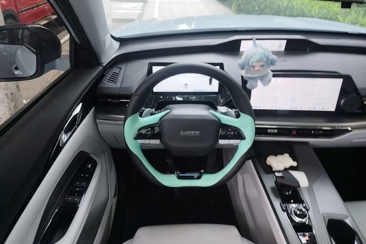 Used CHANGAN OSHAN Z6 New Energy 2022 Blue Whale iDD 150KM Flagship PLUS Steering Wheel