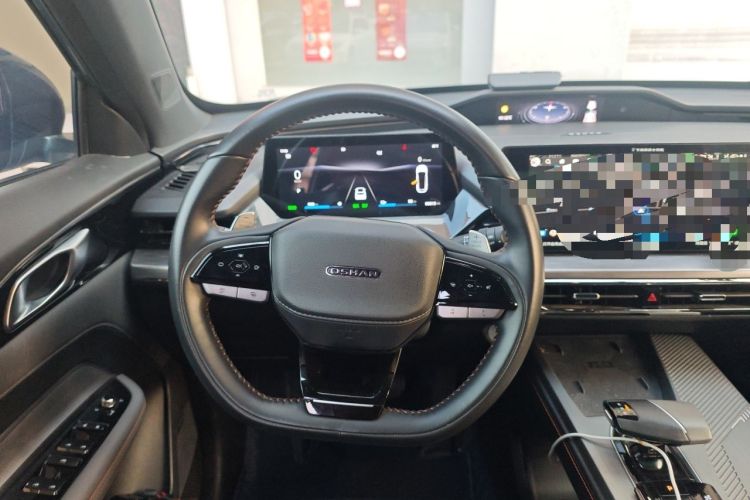 Used CHANGAN OSHAN Z6 New Energy 2022 Blue Whale iDD 150KM Flagship PLUS Smart Parking Edition Steering Wheel