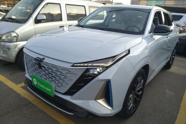 Used CHANGAN OSHAN Z6 New Energy 2022 Blue Whale iDD 150KM Flagship PLUS Smart Parking Edition