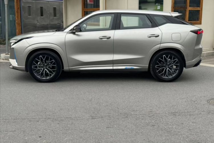 Used CHANGAN OSHAN Z6 New Energy 2022 Blue Whale iDD 150KM Flagship PLUS Exterior 1