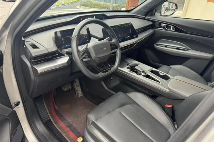 Used CHANGAN OSHAN Z6 New Energy 2022 Blue Whale iDD 150KM Flagship PLUS Interior 3