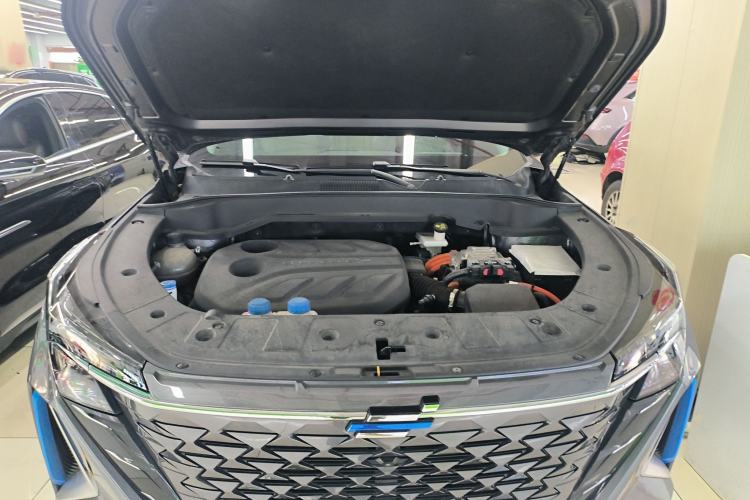 Used CHANGAN OSHAN Z6 New Energy 2022 Blue Whale iDD 150KM Flagship PLUS Smart Parking Edition Engine Bay