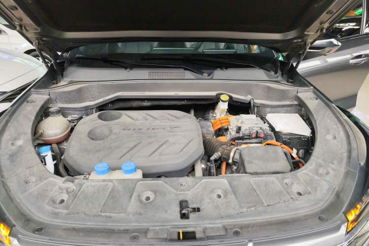 Used CHANGAN OSHAN Z6 New Energy 2022 Facelift Blue Whale iDD 150KM Flagship PLUS Smart Parking Edition Engine Bay