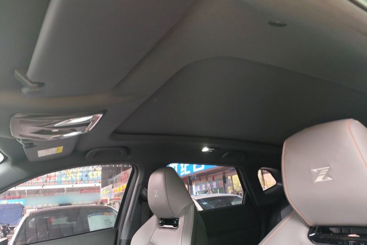 Used CHANGAN OSHAN Z6 New Energy 2022 Facelift Blue Whale iDD 150KM Flagship PLUS Smart Parking Edition Headliner
