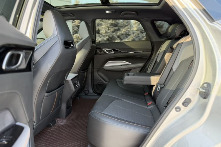 Used CHANGAN OSHAN Z6 New Energy 2022 Blue Whale iDD 150KM Flagship PLUS Smart Parking Edition Interior 4