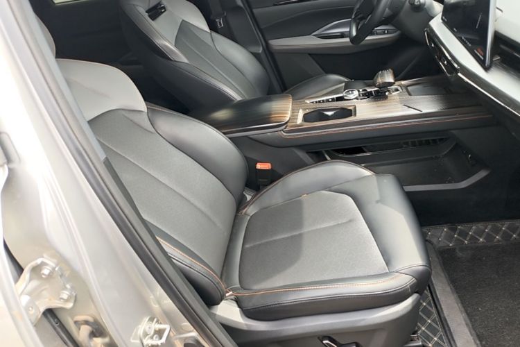Used CHANGAN OSHAN Z6 New Energy 2022 Blue Whale iDD 150KM Flagship PLUS Right Front Seat