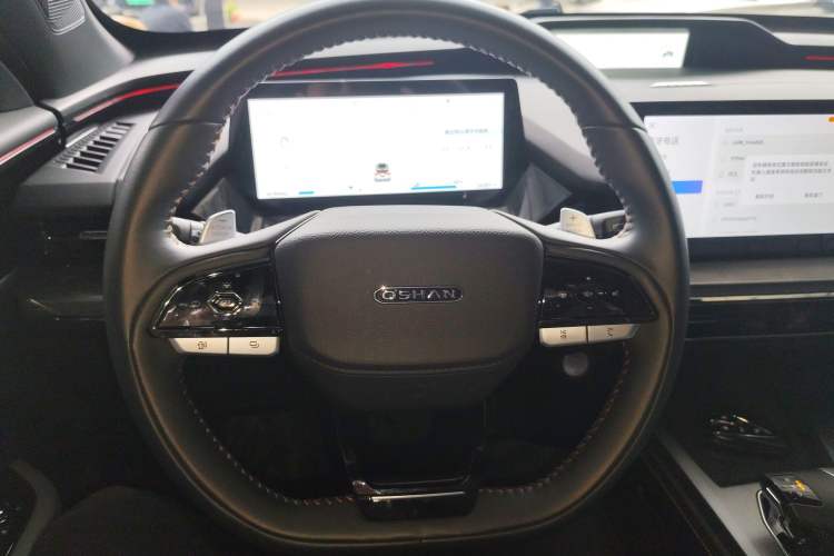 Used CHANGAN OSHAN Z6 New Energy 2022 Facelift Blue Whale iDD 150KM Flagship PLUS Smart Parking Edition Steering Wheel
