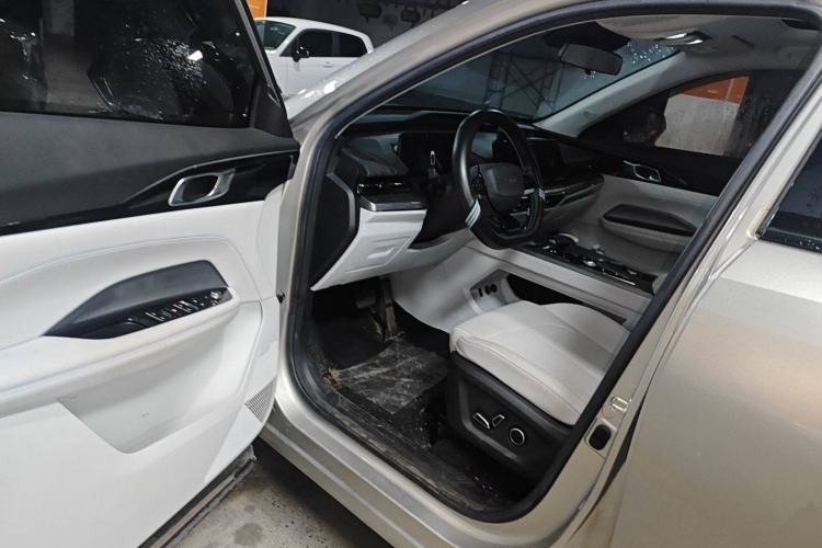 Used CHANGAN OSHAN Z6 New Energy 2022 Facelift Blue Whale iDD 150KM Flagship PLUS Smart Parking Edition Driver Seat