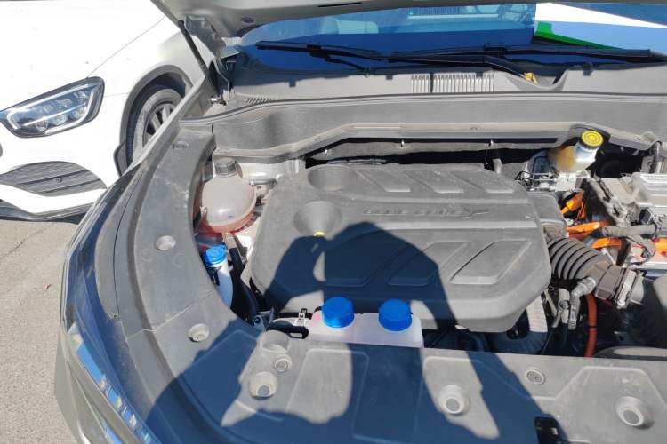 Used CHANGAN OSHAN Z6 New Energy 2022 Blue Whale iDD 150KM Flagship PLUS Engine Bay Right