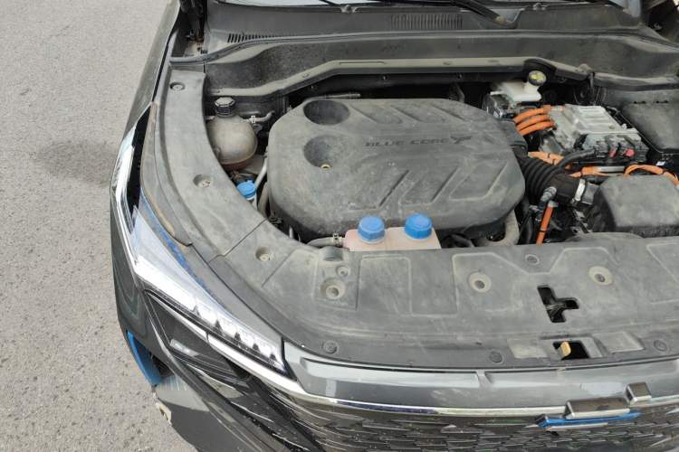 Used CHANGAN OSHAN Z6 New Energy 2022 Blue Whale iDD 150KM Flagship PLUS Engine Bay Right