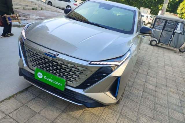 Used CHANGAN OSHAN Z6 New Energy 2022 Blue Whale iDD 150KM Flagship PLUS Smart Parking Edition