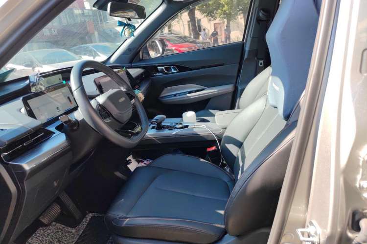 Used CHANGAN OSHAN Z6 New Energy 2022 Blue Whale iDD 150KM Flagship PLUS Left Front Seat