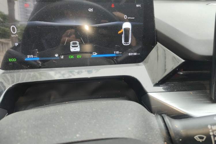Used CHANGAN OSHAN Z6 New Energy 2022 Blue Whale iDD 150KM Flagship PLUS Odometer Close Up