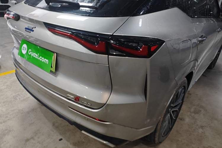 Used CHANGAN OSHAN Z6 New Energy 2022 Facelift Blue Whale iDD 150KM Flagship PLUS Smart Parking Edition Right Rear Taillight