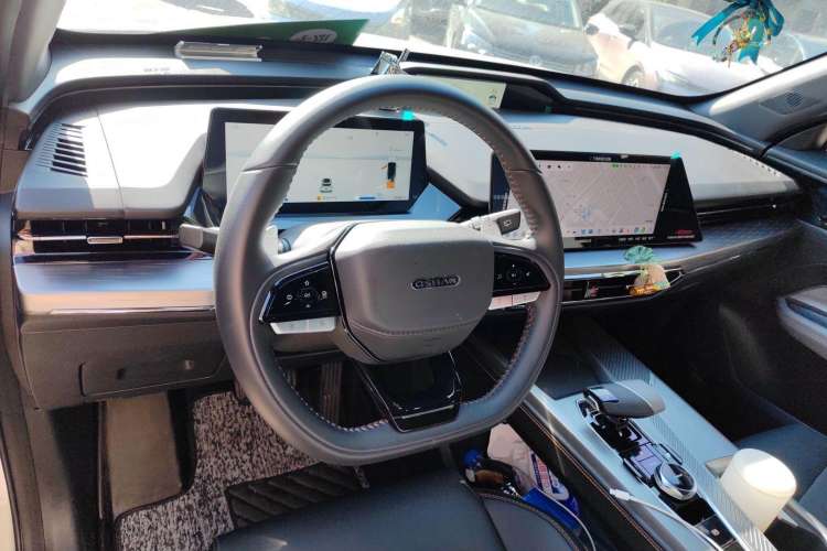Used CHANGAN OSHAN Z6 New Energy 2022 Blue Whale iDD 150KM Flagship PLUS Steering Wheel