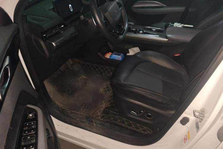 Used CHANGAN OSHAN Z6 New Energy 2022 Blue Whale iDD 150KM Flagship PLUS Driver Seat