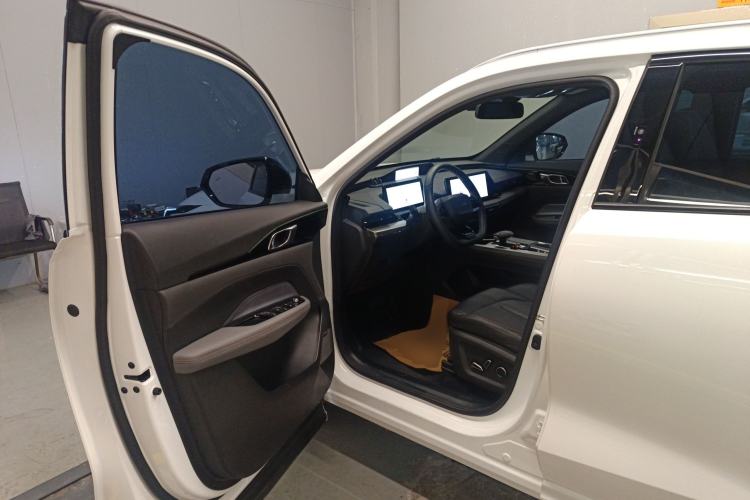 Used CHANGAN OSHAN Z6 New Energy 2022 Blue Whale iDD 150KM Flagship PLUS Smart Parking Edition Driver Seat