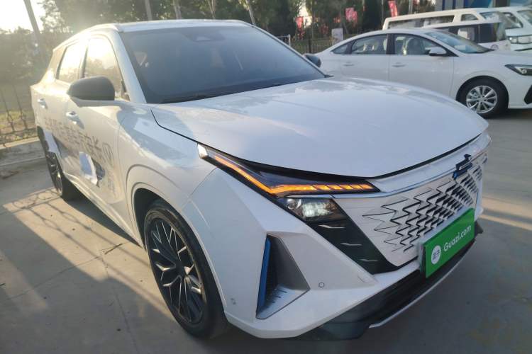 Used CHANGAN OSHAN Z6 New Energy 2022 Blue Whale iDD 150KM Flagship PLUS Smart Parking Edition Front Right 45 Deg