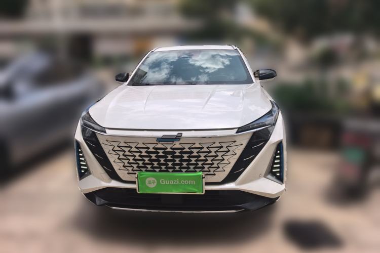 Used CHANGAN OSHAN Z6 New Energy 2022 Blue Whale iDD 150KM Flagship PLUS Front