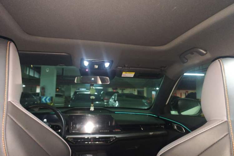 Used CHANGAN OSHAN Z6 New Energy 2022 Blue Whale iDD 150KM Flagship PLUS Headliner