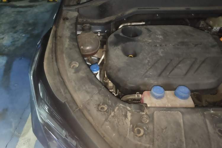 Used CHANGAN OSHAN Z6 New Energy 2023 ZhiDian iDD 150KM Flagship PLUS Smart Parking Edition Engine Bay Right