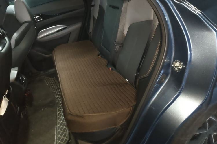 Used CHANGAN OSHAN Z6 New Energy 2023 ZhiDian iDD 150KM Flagship PLUS Smart Parking Edition Left Rear Seat