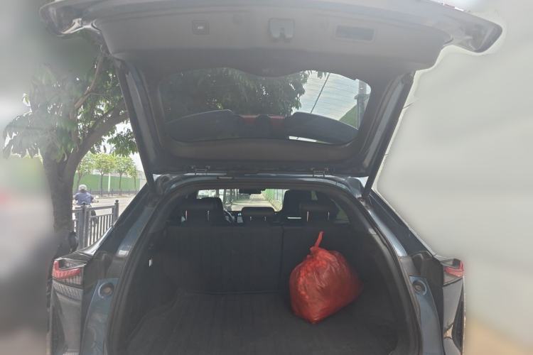 Used CHANGAN OSHAN Z6 New Energy 2023 ZhiDian iDD 150KM Flagship PLUS Trunk