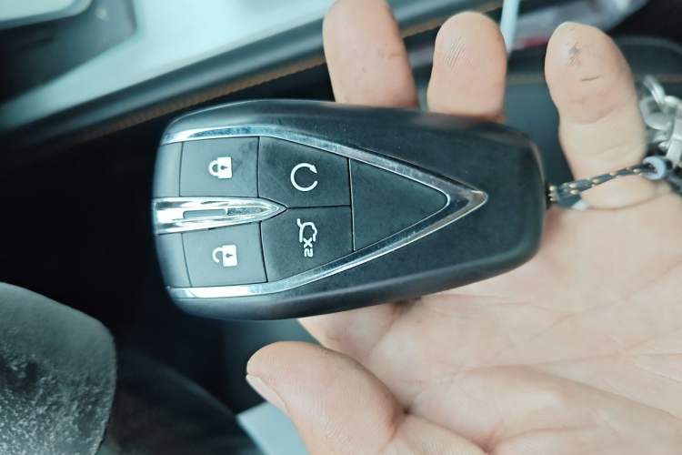 Used CHANGAN OSHAN Z6 New Energy 2023 ZhiDian iDD 150KM Flagship PLUS Vehicle Key