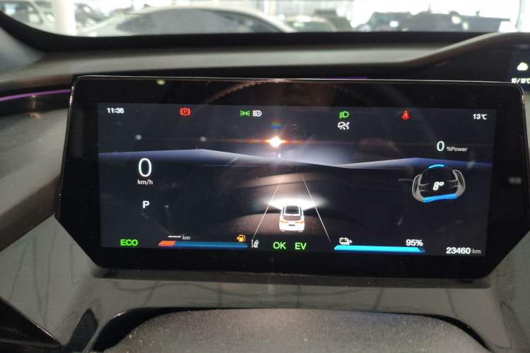 Used CHANGAN OSHAN Z6 New Energy 2023 ZhiDian iDD 150KM Flagship PLUS Smart Parking Edition Instrument Cluster