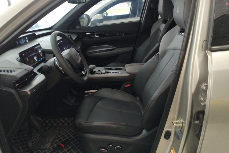 Used CHANGAN OSHAN Z6 New Energy 2023 ZhiDian iDD 150KM Flagship PLUS Smart Parking Edition Left Front Seat