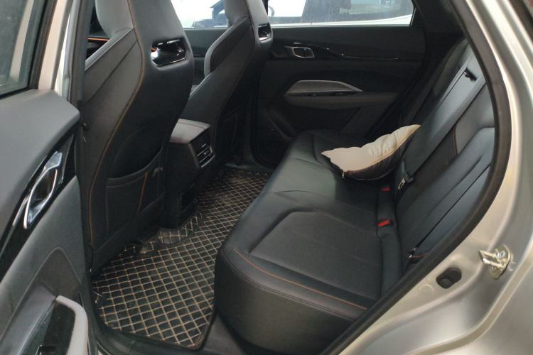 Used CHANGAN OSHAN Z6 New Energy 2023 ZhiDian iDD 150KM Flagship PLUS Smart Parking Edition Left Rear Seat
