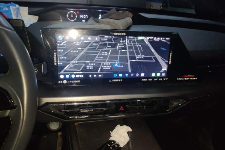 Used CHANGAN OSHAN Z6 New Energy 2023 ZhiDian iDD 150KM Flagship Model Audio And AC Panel