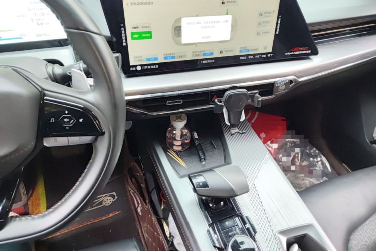 Used CHANGAN OSHAN Z6 New Energy 2023 ZhiDian iDD 150KM Flagship PLUS Audio And AC Panel