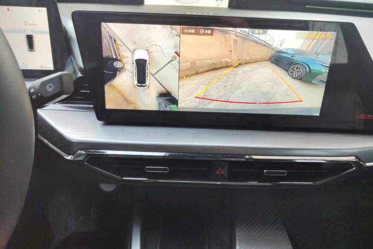 Used CHANGAN OSHAN Z6 New Energy 2023 ZhiDian iDD 150KM Flagship PLUS Audio And AC Panel