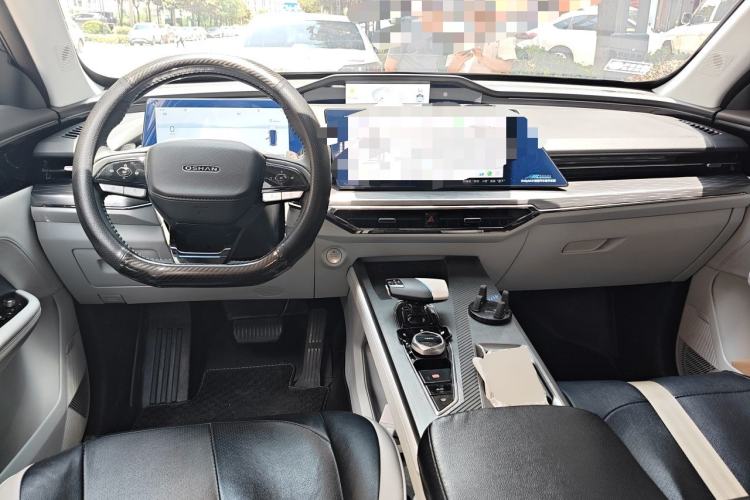Used CHANGAN OSHAN Z6 New Energy 2023 ZhiDian iDD 150KM Flagship PLUS Center Console