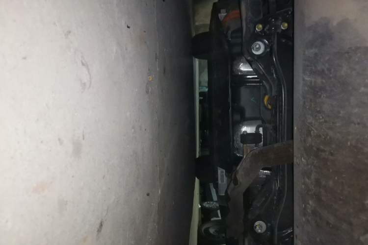 Used CHANGAN OSHAN Z6 New Energy 2023 ZhiDian iDD 150KM Flagship PLUS Chassis Rear