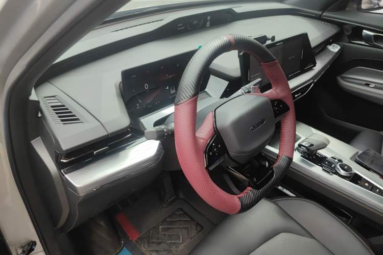 Used CHANGAN OSHAN Z6 New Energy 2023 ZhiDian iDD 150KM Flagship PLUS Driver Seat
