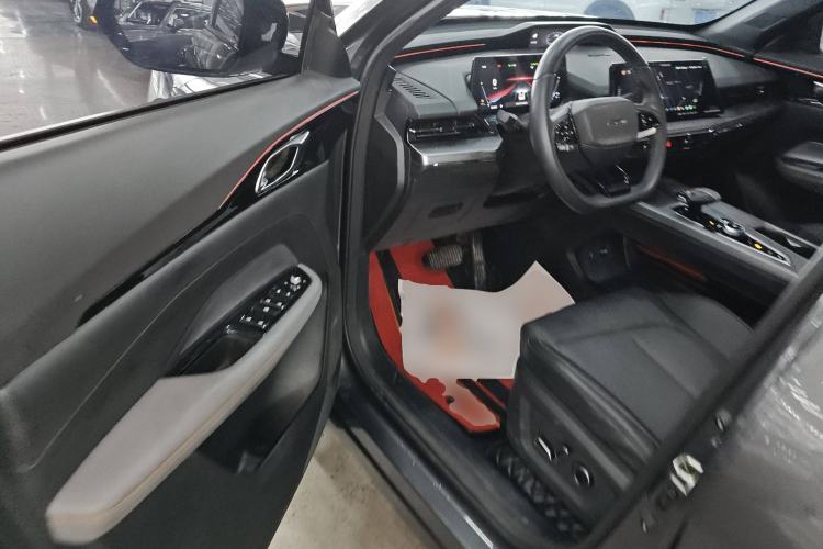 Used CHANGAN OSHAN Z6 New Energy 2023 ZhiDian iDD 150KM Flagship PLUS Smart Parking Edition Driver Seat