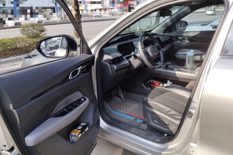 Used CHANGAN OSHAN Z6 New Energy 2023 ZhiDian iDD 150KM Flagship PLUS Driver Seat