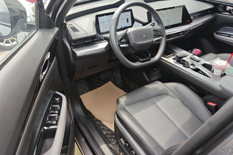 Used CHANGAN OSHAN Z6 New Energy 2023 ZhiDian iDD 150KM Flagship PLUS Smart Parking Edition Driver Seat