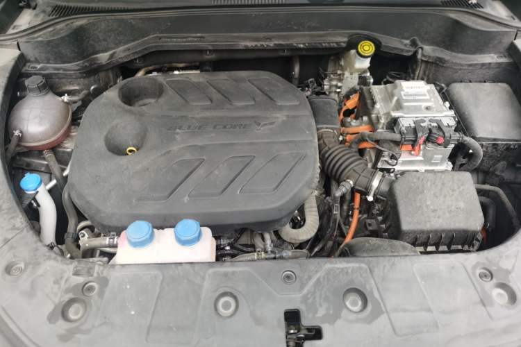 Used CHANGAN OSHAN Z6 New Energy 2023 ZhiDian iDD 150KM Flagship PLUS Smart Parking Edition Engine Bay