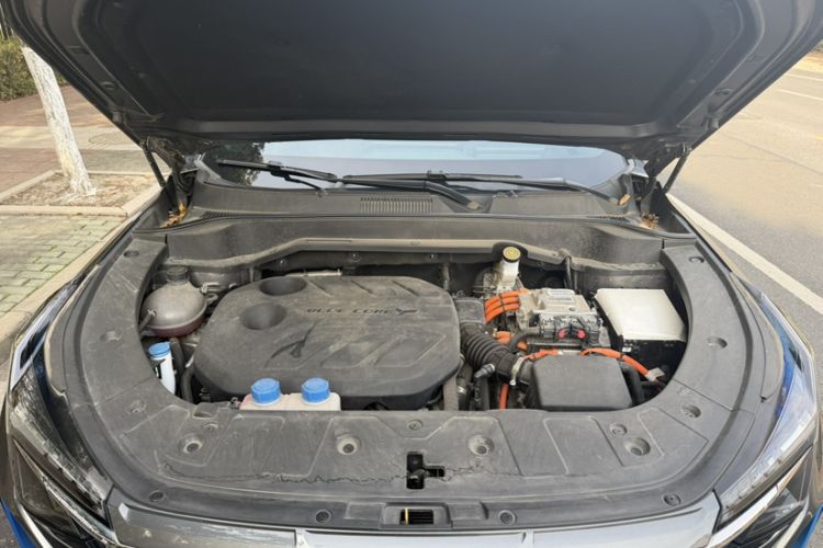 Used CHANGAN OSHAN Z6 New Energy 2023 ZhiDian iDD 150KM Flagship PLUS Engine Bay