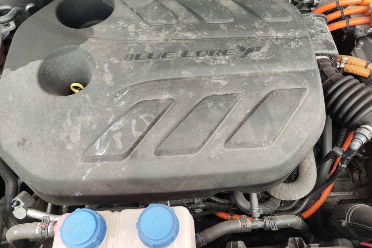 Used CHANGAN OSHAN Z6 New Energy 2023 ZhiDian iDD 150KM Flagship PLUS Engine Bay