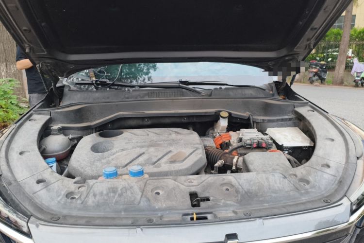 Used CHANGAN OSHAN Z6 New Energy 2023 ZhiDian iDD 150KM Flagship PLUS Engine Bay