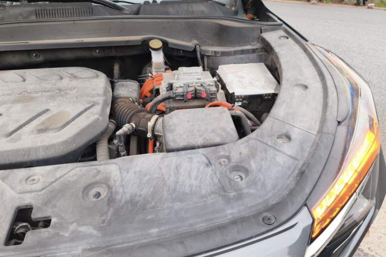 Used CHANGAN OSHAN Z6 New Energy 2023 ZhiDian iDD 150KM Flagship PLUS Engine Bay Left