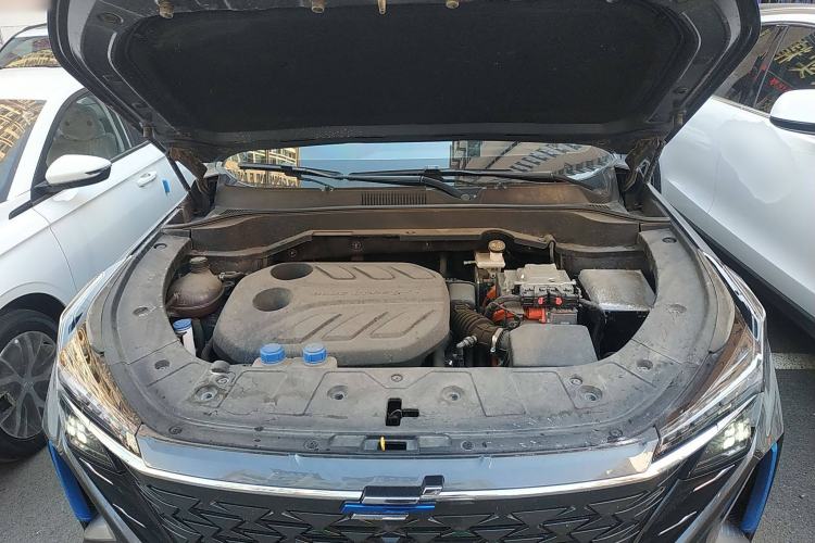 Used CHANGAN OSHAN Z6 New Energy 2023 ZhiDian iDD 150KM Flagship PLUS Engine Bay