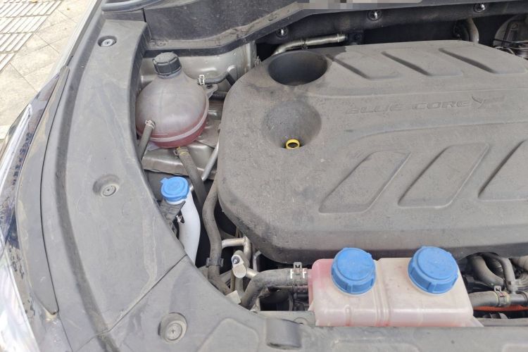 Used CHANGAN OSHAN Z6 New Energy 2023 ZhiDian iDD 150KM Flagship PLUS Engine Bay Right