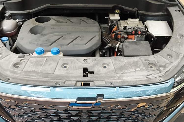 Used CHANGAN OSHAN Z6 New Energy 2023 ZhiDian iDD 150KM Flagship PLUS Engine Bay