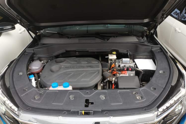 Used CHANGAN OSHAN Z6 New Energy 2023 ZhiDian iDD 150KM Flagship PLUS Engine Bay