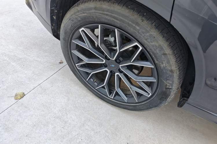 Used CHANGAN OSHAN Z6 New Energy 2023 ZhiDian iDD 150KM Flagship PLUS Smart Parking Edition Exterior 5